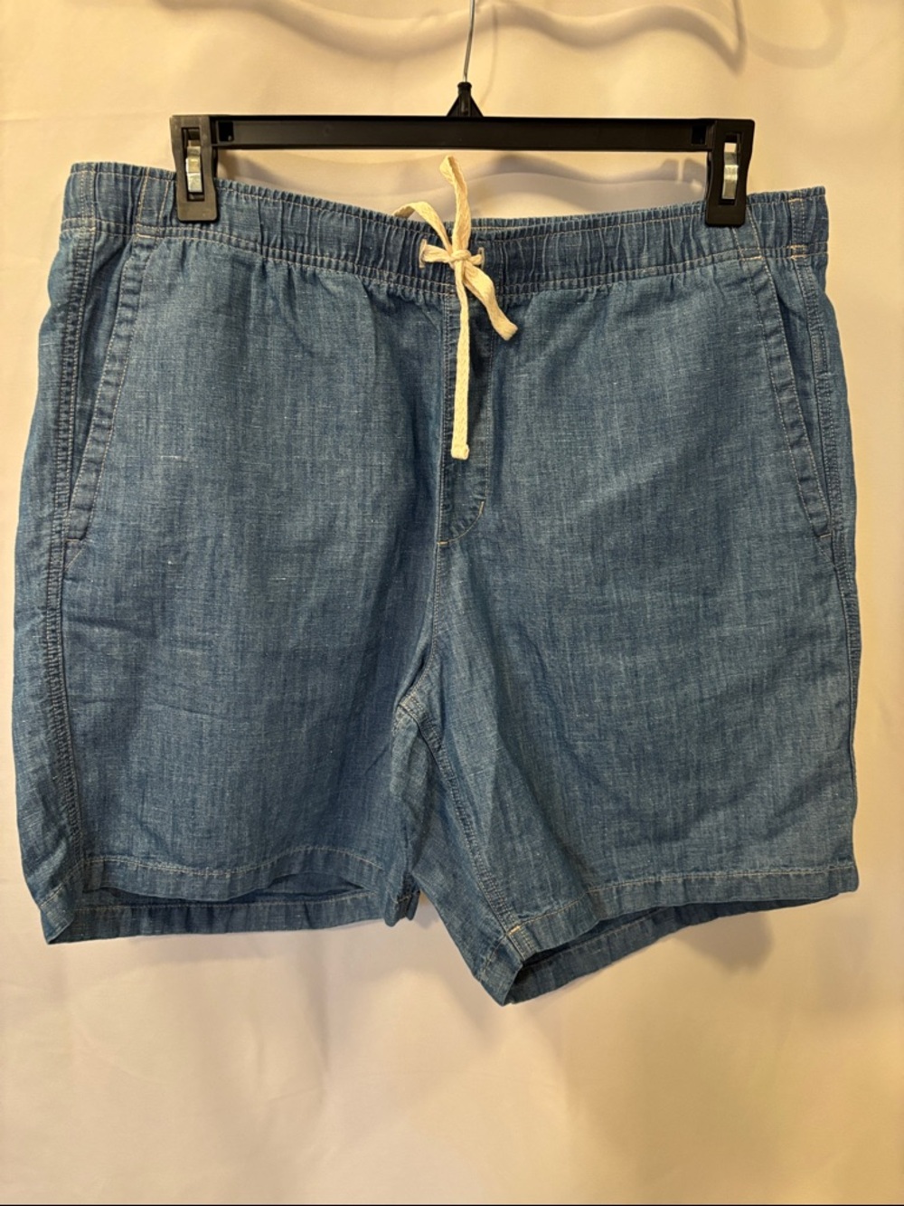 Bonobos Blue Chambray Shorts with Pockets - waist 36”